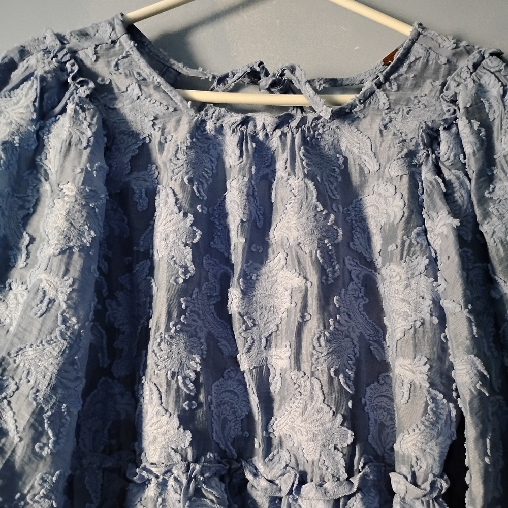 Free People Blue Applique Floral Blouse Tie Back M - Picture 2 of 4